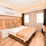 Hotel Loca Centre
