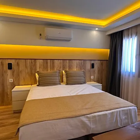 Hotel Loca Centre