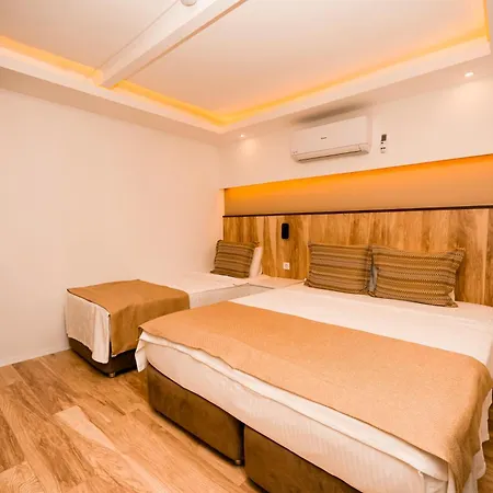 Hotel Loca Centre