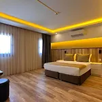 Loca Centre ホテル