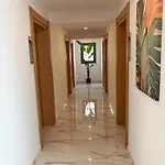 ホテル Loca Centre *