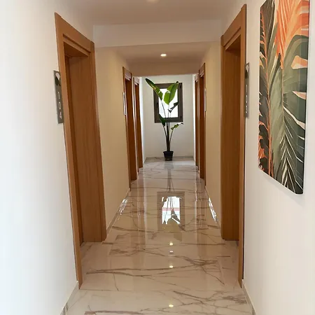 Hotel Loca Centre *