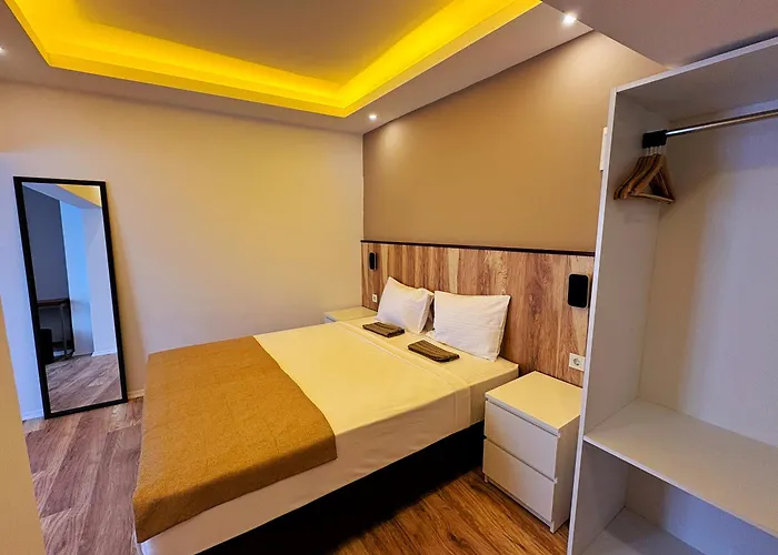 Hotel Loca Centre *