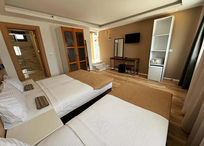 Hotel Loca Centre *