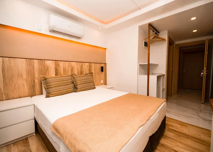 Hotel Loca Centre