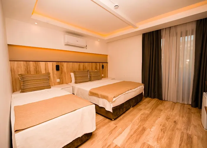 Loca Centre Hotel